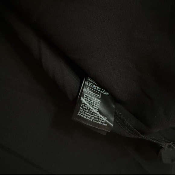 H&M Black Button-Up Blouse - Picture 4 of 4